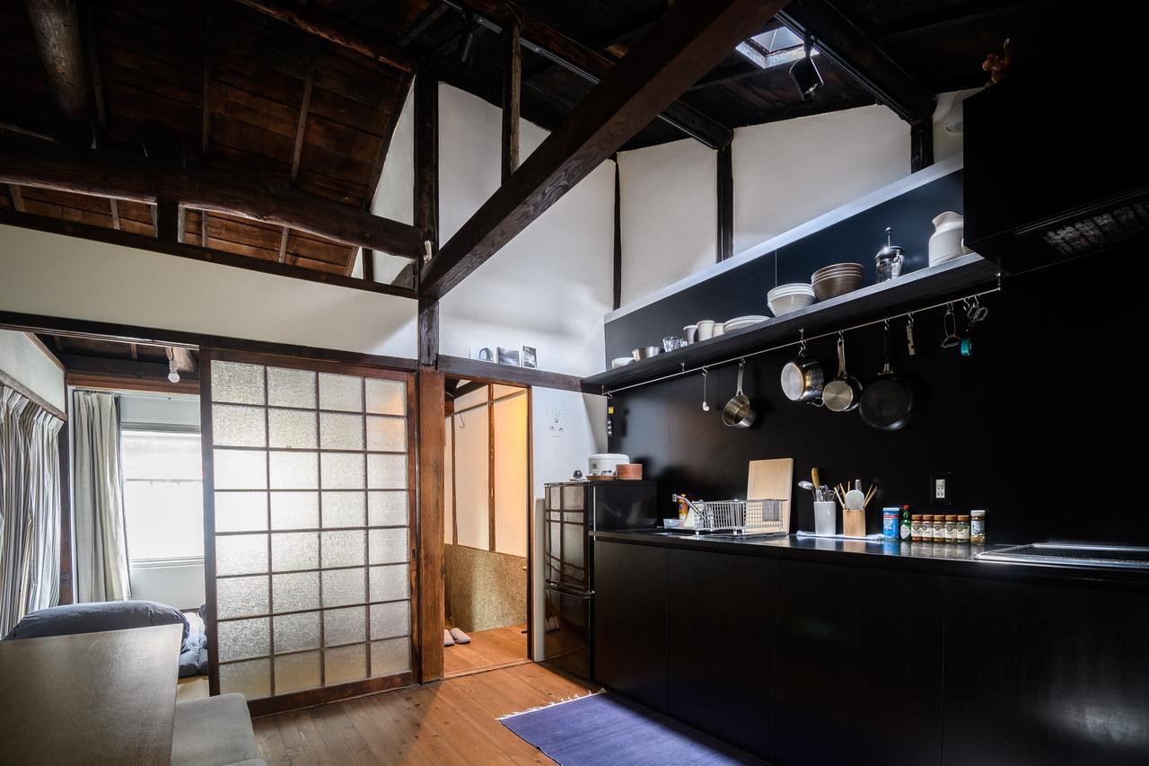 The Black House Kyoto Exteriör bild