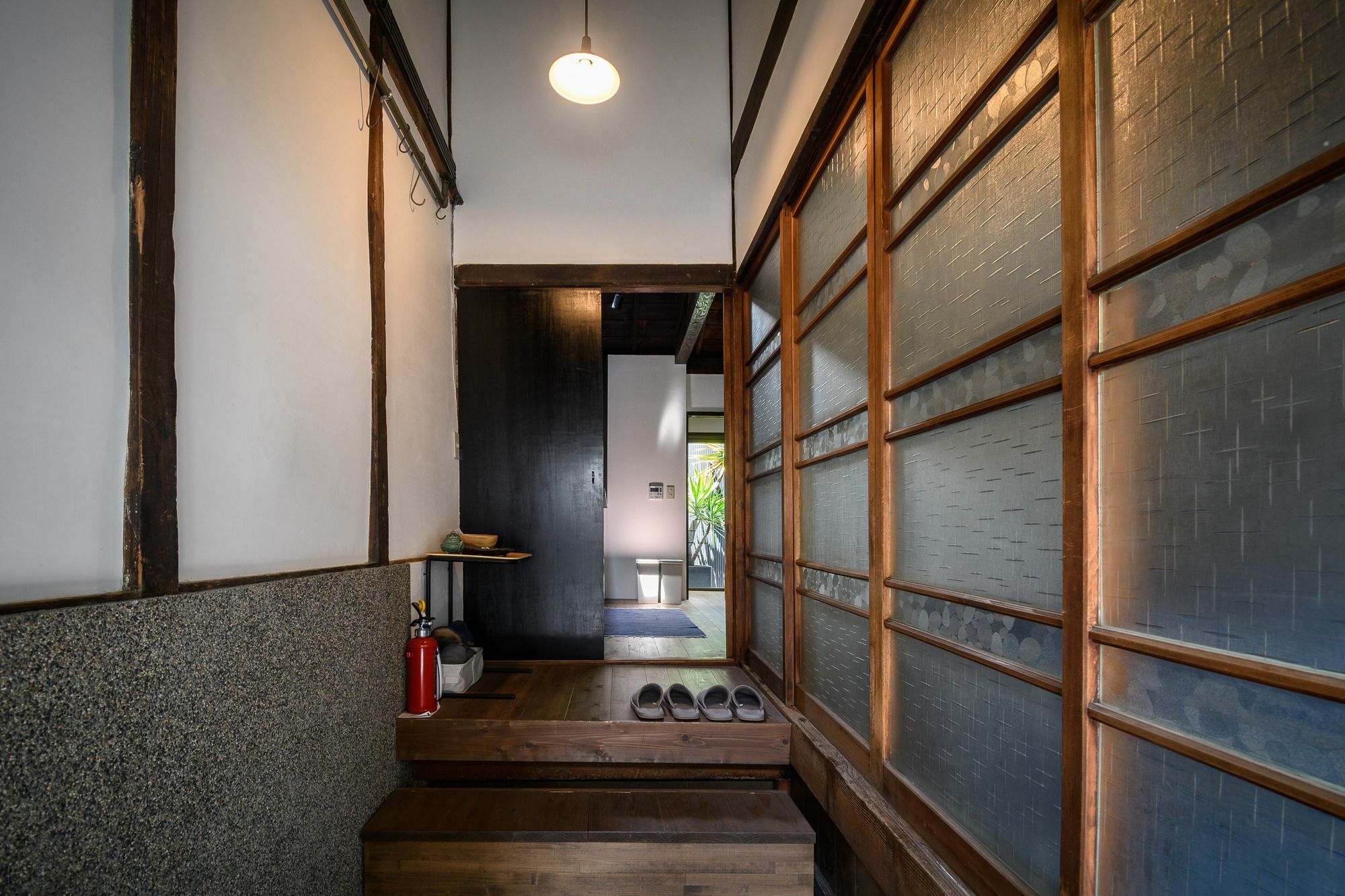The Black House Kyoto Exteriör bild